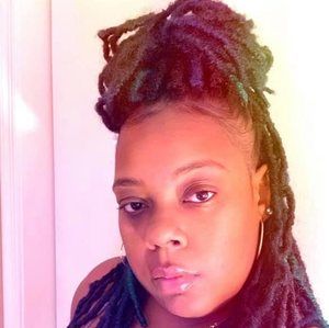 Meet your Posher, Kisha